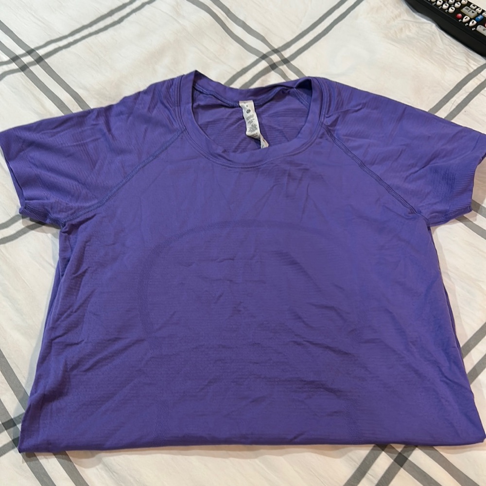Lululemon Charged Indigo Swiftly Tech Short Sleeve